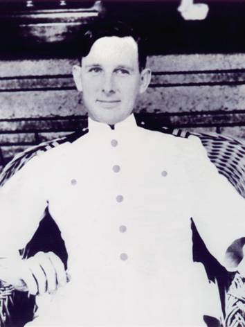 Az „alagsori” kódfejtő, Joseph Rochefort fregattkapitány